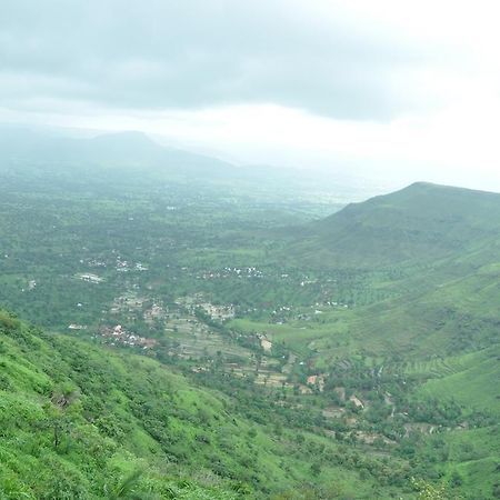 Hotel Raval Bunglow Panchgani Exteriér fotografie