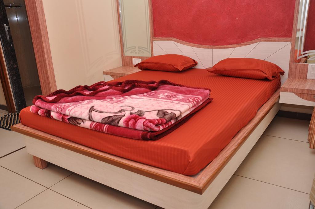 Hotel Raval Bunglow Panchgani Pokoj fotografie