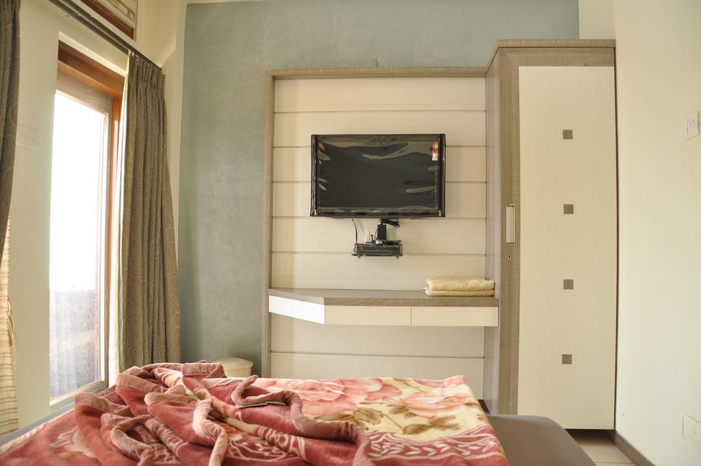 Hotel Raval Bunglow Panchgani Exteriér fotografie