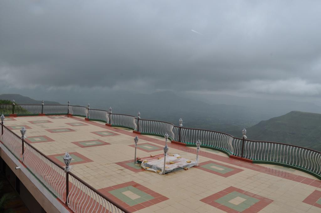 Hotel Raval Bunglow Panchgani Exteriér fotografie